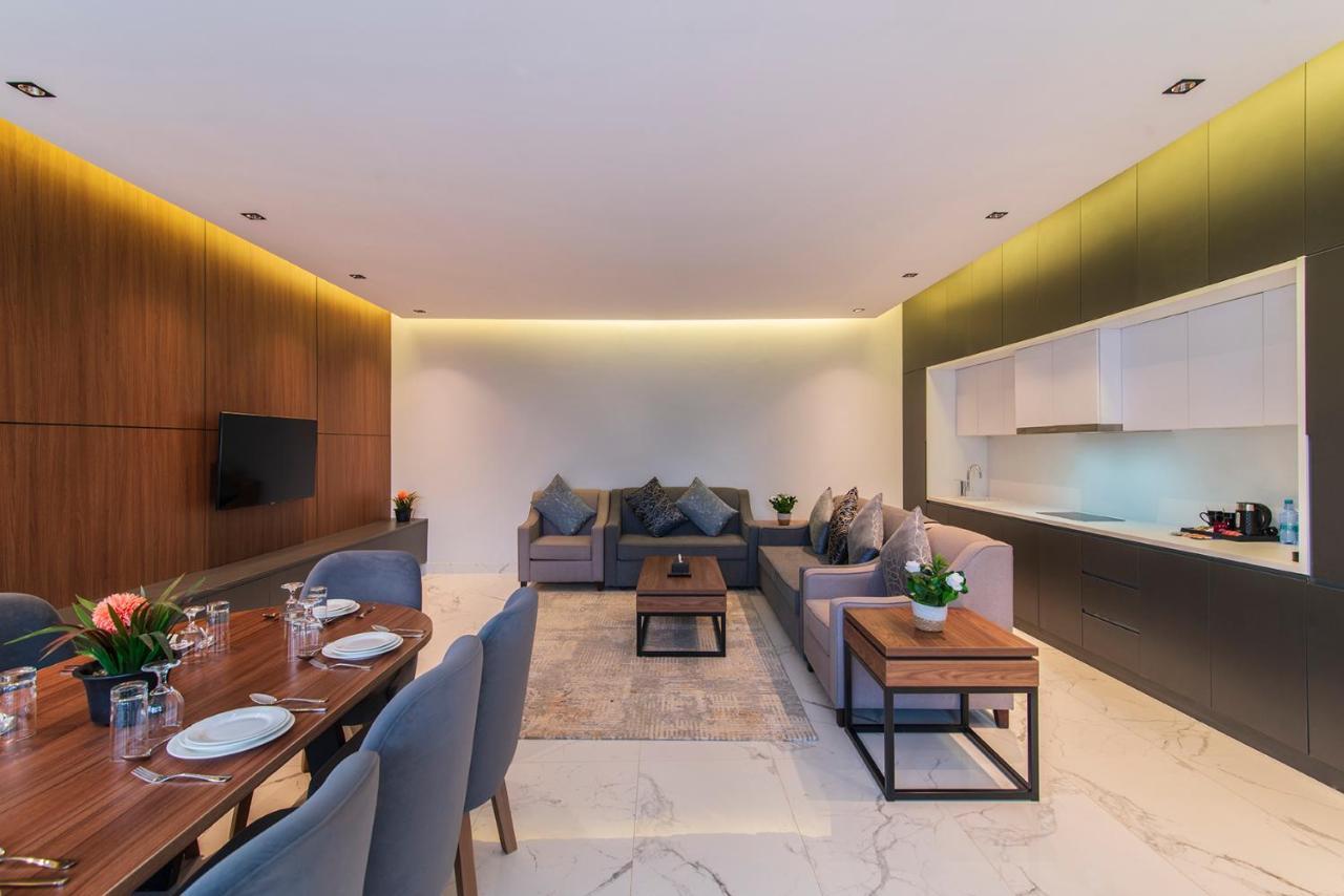 Q Hotel Resorts -Ер-Ріяд Екстер'єр фото