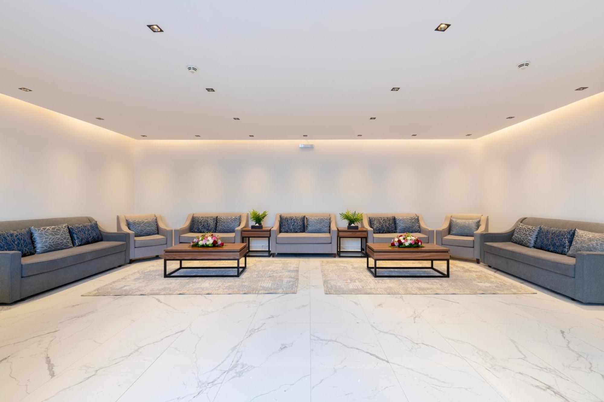 Q Hotel Resorts -Ер-Ріяд Екстер'єр фото